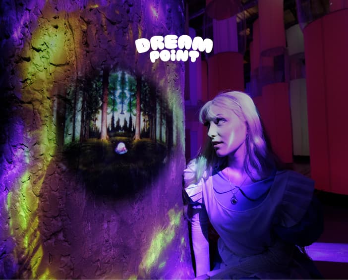 Atmospheric evening lighting during a Dream Point After Dark session